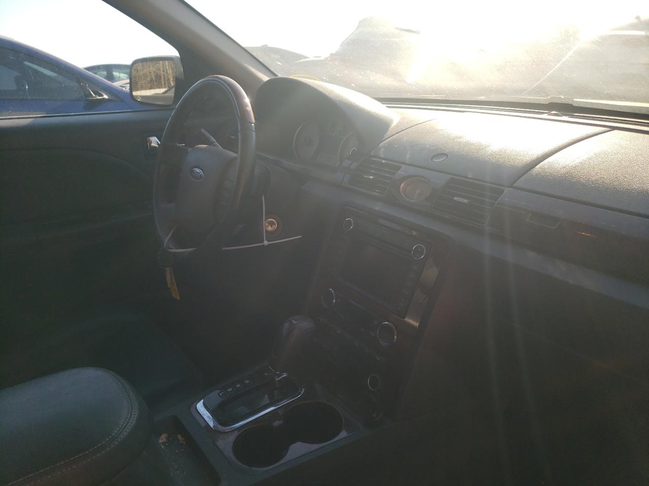 Photo 9 from auction – 2008 FORD TAURUS LIM with VIN 1FAHP25WX8G131033