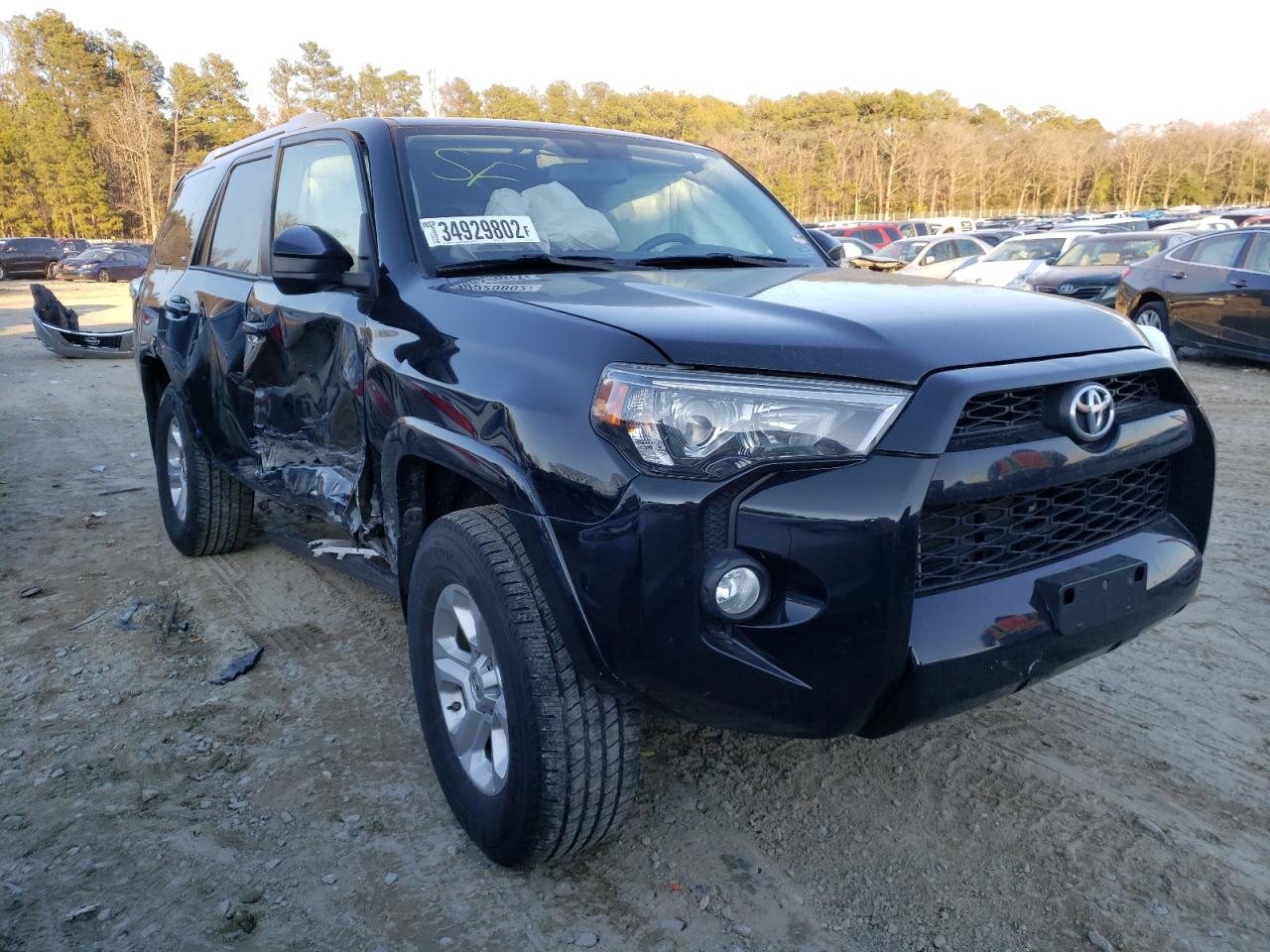 TOYOTA 4RUNNER SR 2018 with VIN JTEBU5JR8J5568892 - Photo from auction