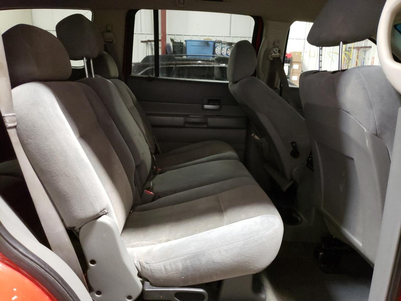 Photo 6 from auction – 2004 DODGE DURANGO SL with VIN 1D4HB48N24F146796