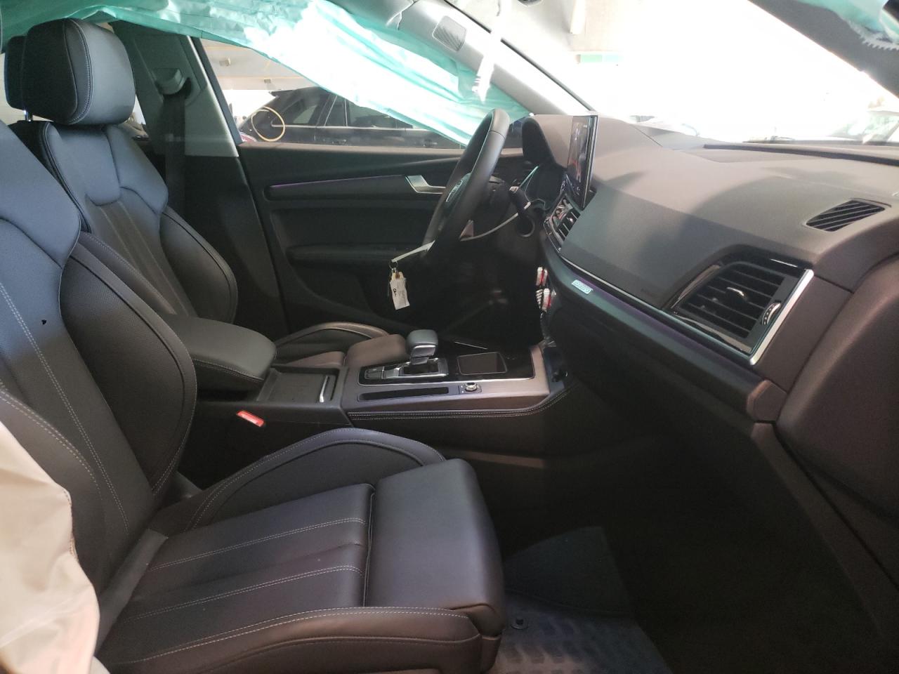 Photo 5 from auction – 2021 AUDI Q5 PRESTIG with VIN WA1CAAFY8M2021129