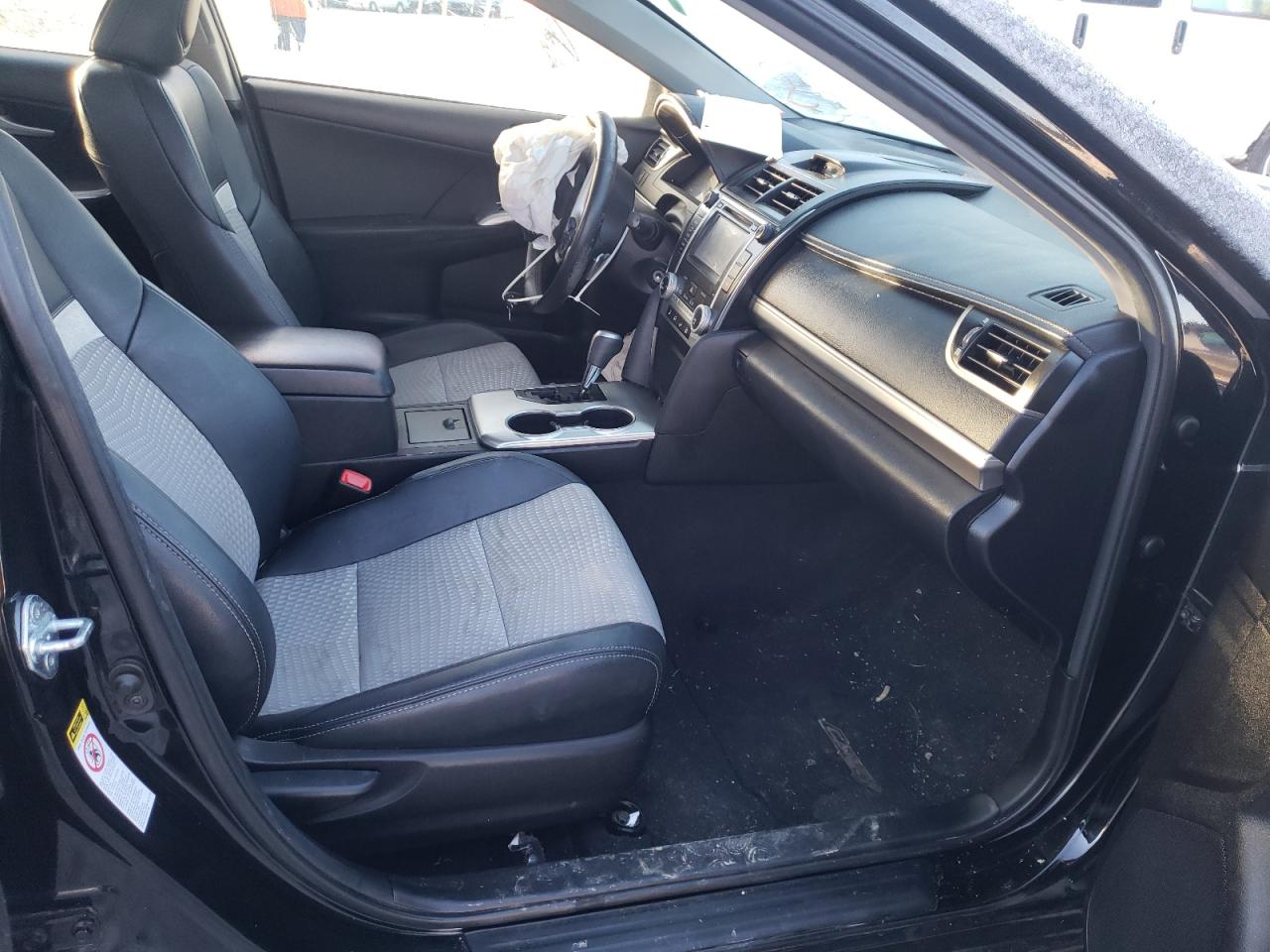 Photo 5 from auction – 2012 TOYOTA CAMRY BASE with VIN 4T1BF1FK2CU076947