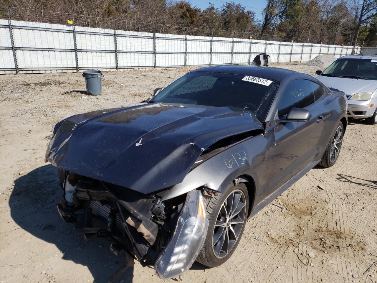 Photo 2 from auction – 2017 FORD MUSTANG with VIN 1FA6P8THXH5302910
