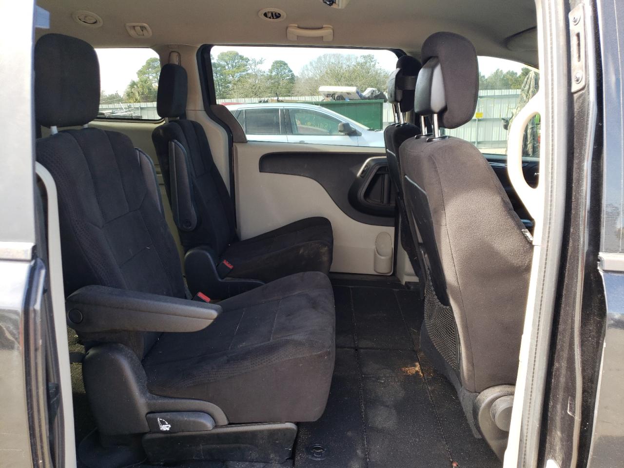 Photo 6 from auction – 2012 DODGE GRAND CARA with VIN 2C4RDGCG3CR203987