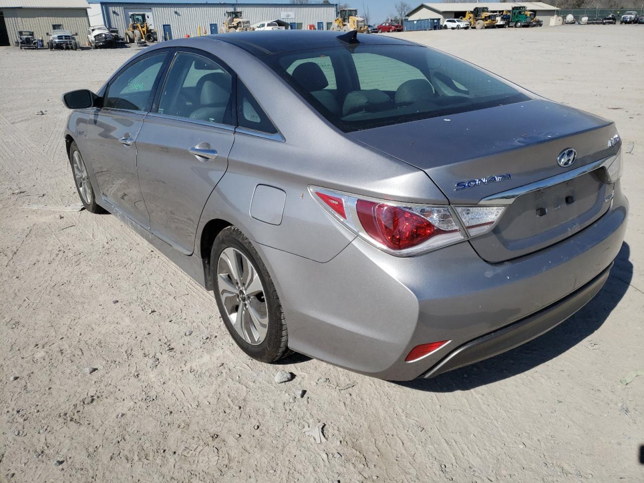 Photo 3 from auction – 2014 HYUNDAI SONATA HYB with VIN KMHEC4A43EA105182