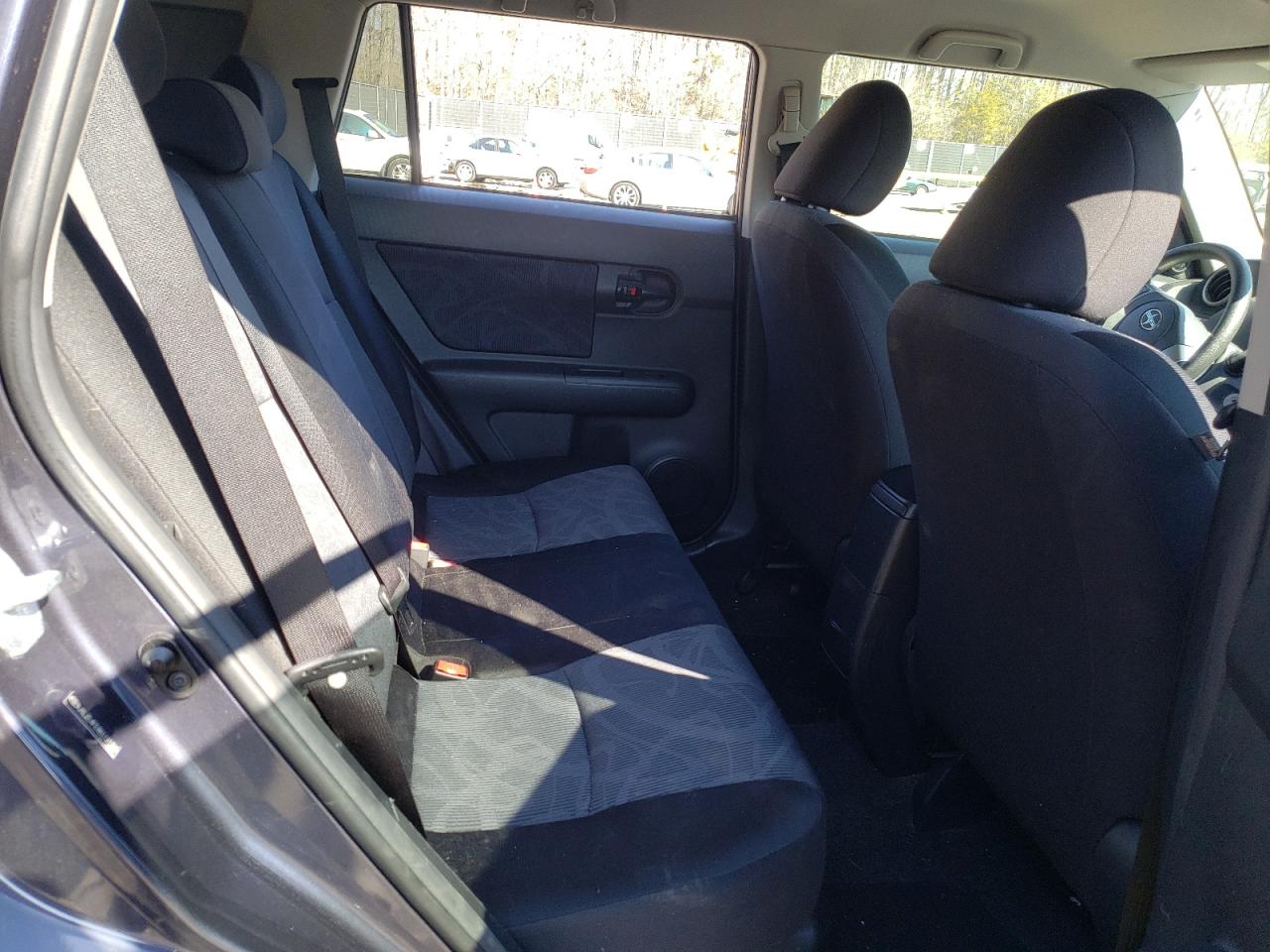 Photo 6 from auction – 2011 TOYOTA SCION XB with VIN JTLZE4FE8B1121315