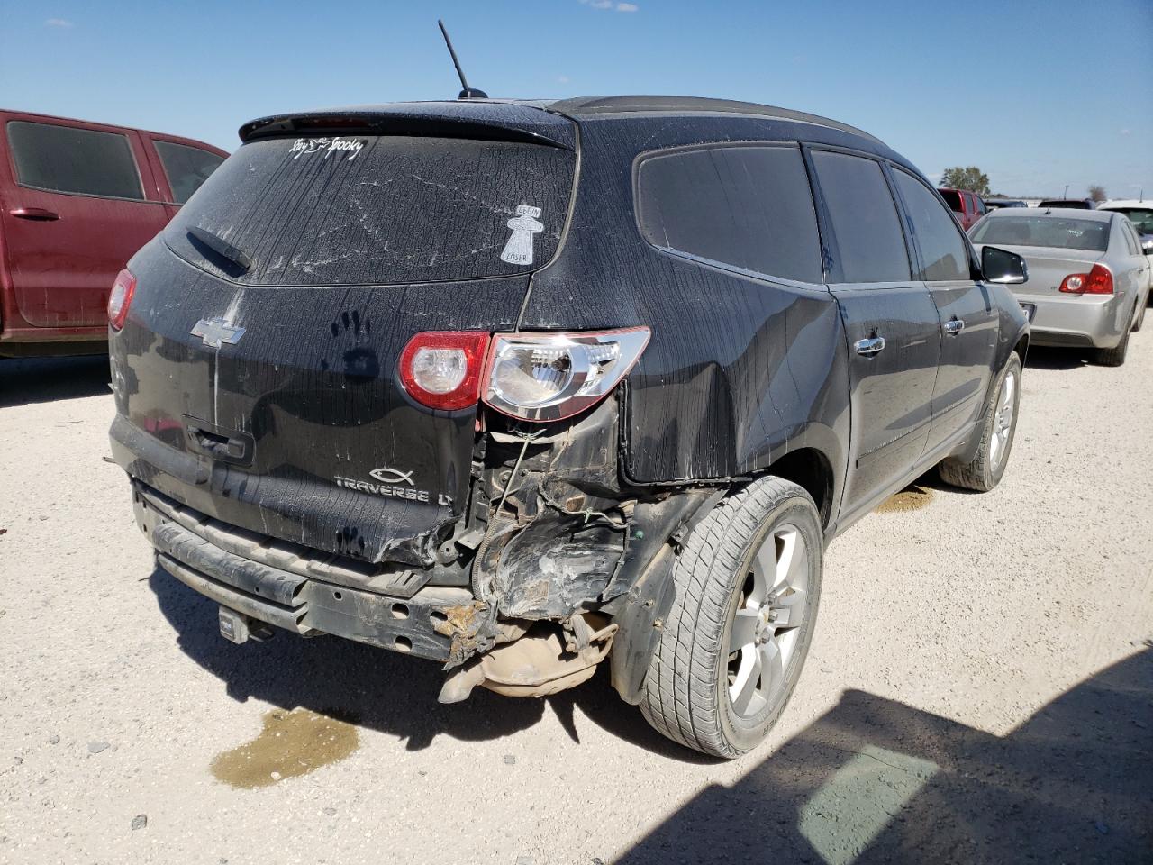 Photo 4 from auction – 2012 CHEVROLET TRAVERSE L with VIN 1GNKRGED5CJ285061