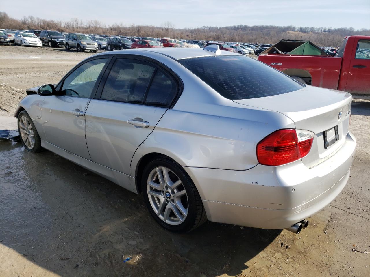 Photo 3 from auction – 2008 BMW 328 XI with VIN WBAVC93528K039307