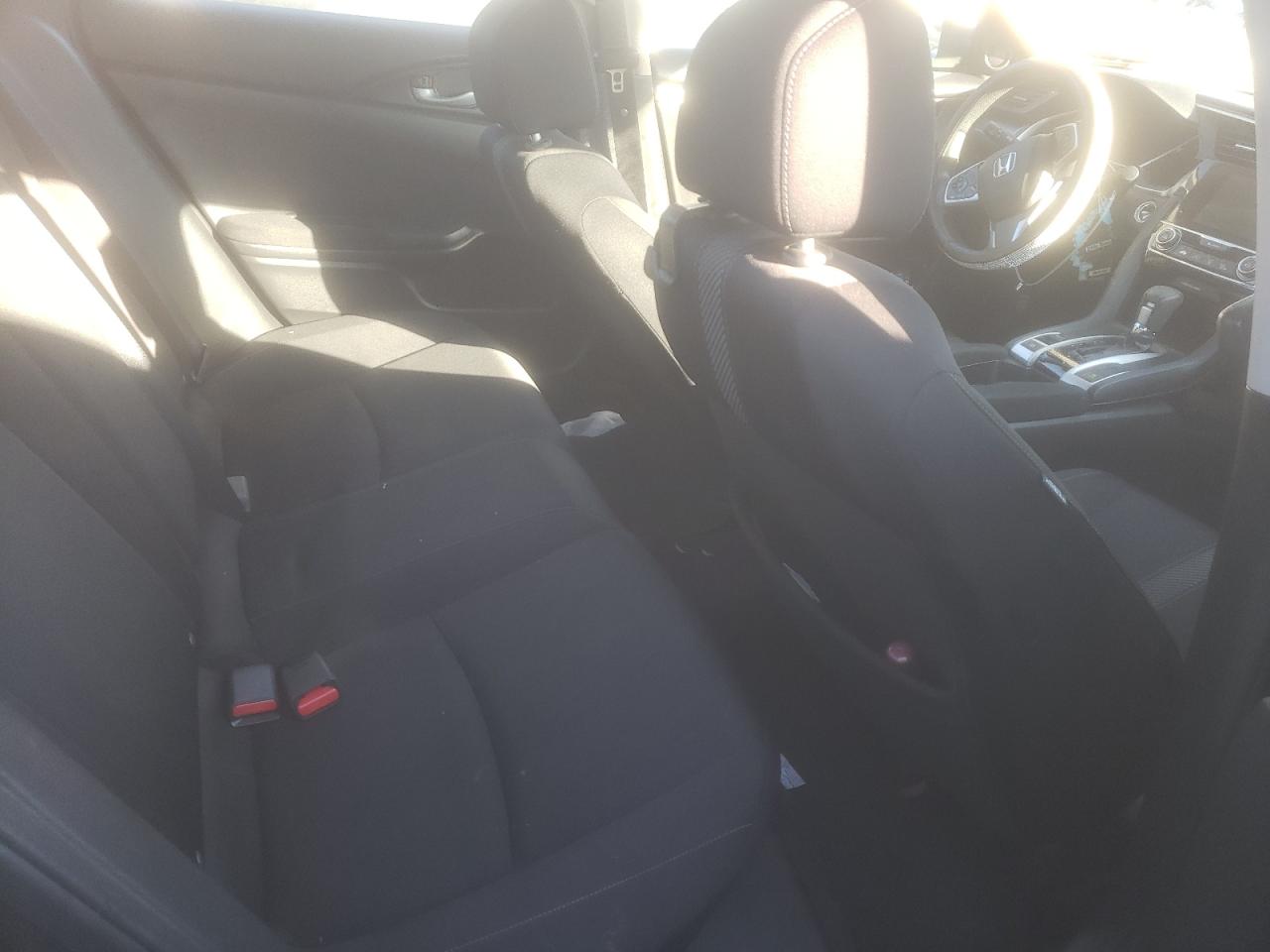 Photo 6 from auction – 2016 HONDA CIVIC EX with VIN 19XFC2F78GE219808