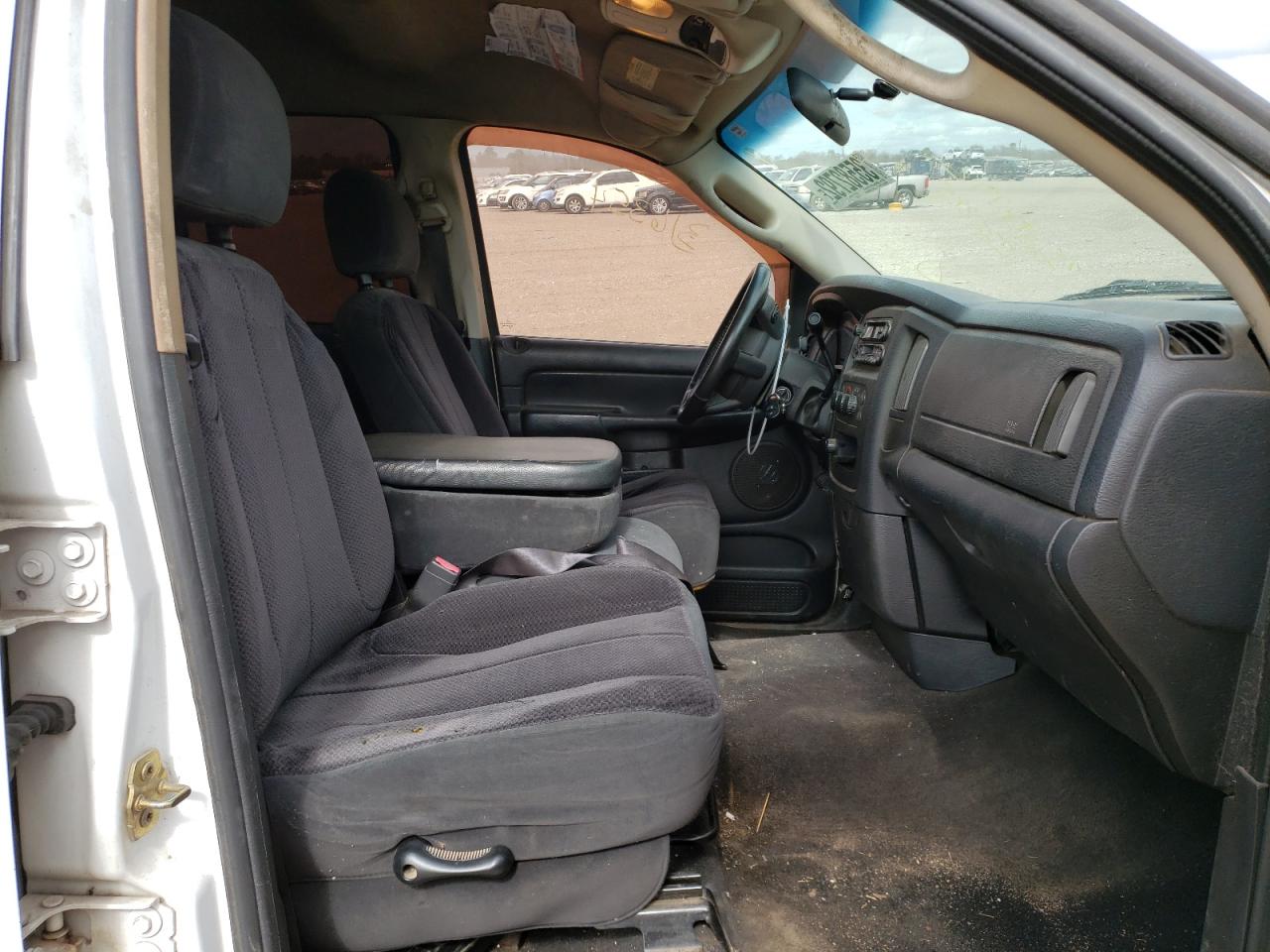 Photo 5 from auction – 2005 DODGE RAM 1500 S with VIN 1D7HU18D85S335285