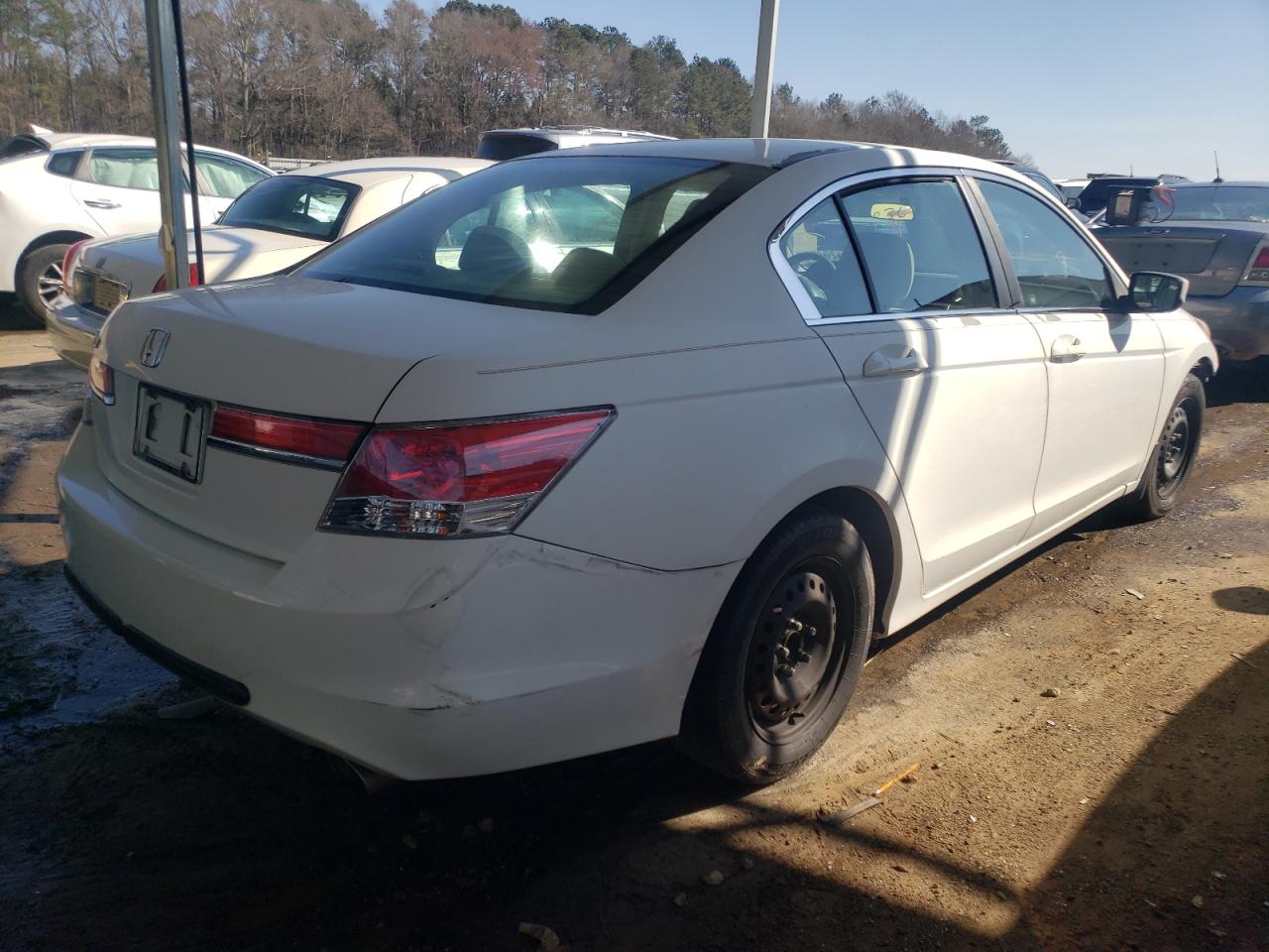 Photo 4 from auction – 2011 HONDA ACCORD LX with VIN 1HGCP2F37BA048826