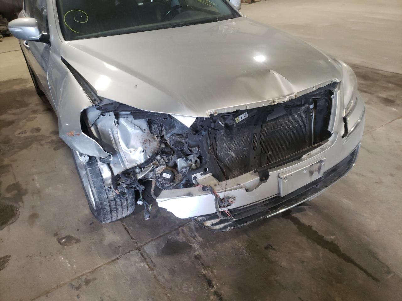 Photo 9 from auction – 2012 HYUNDAI GENESIS 3. with VIN KMHGC4DD9CU181571