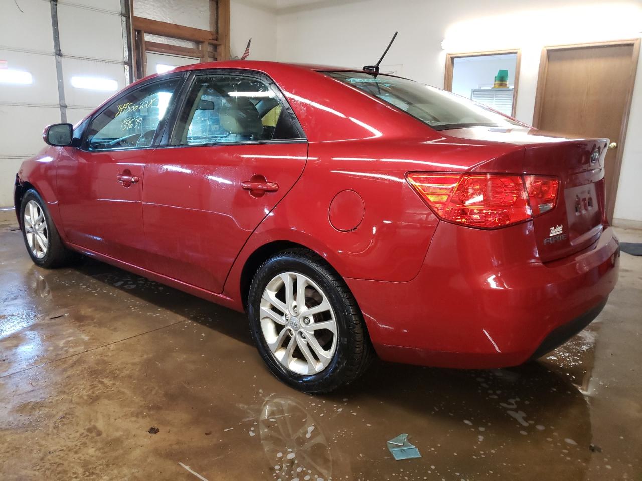 Photo 3 from auction – 2011 KIA FORTE EX with VIN KNAFU4A2XB5393062