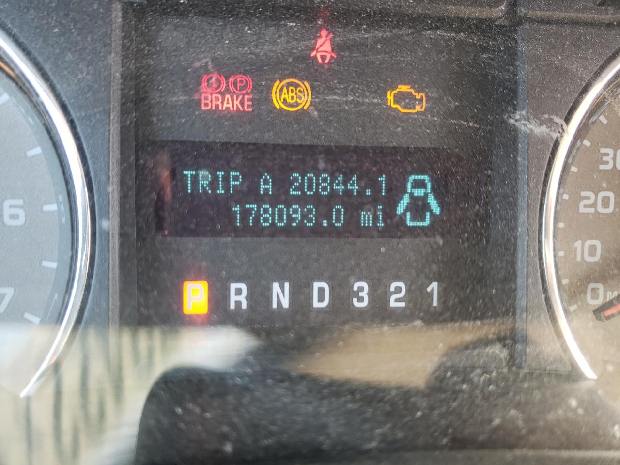 Photo 8 from auction – 2009 FORD F150 SUPER with VIN 1FTRX12849FA25263