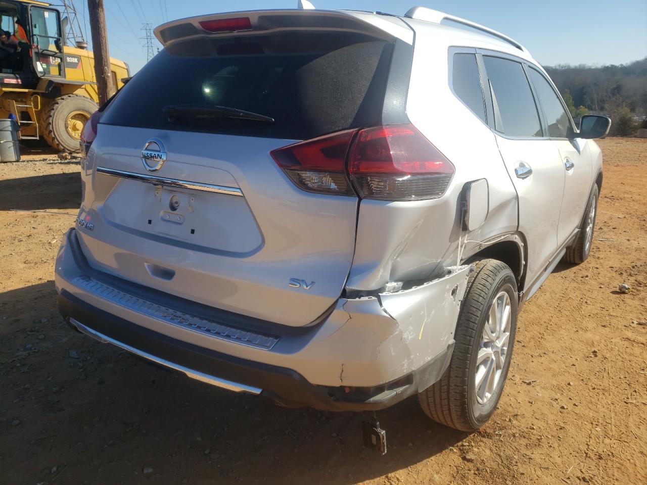 Photo 4 from auction – 2018 NISSAN ROGUE S with VIN 5N1AT2MTXJC844229