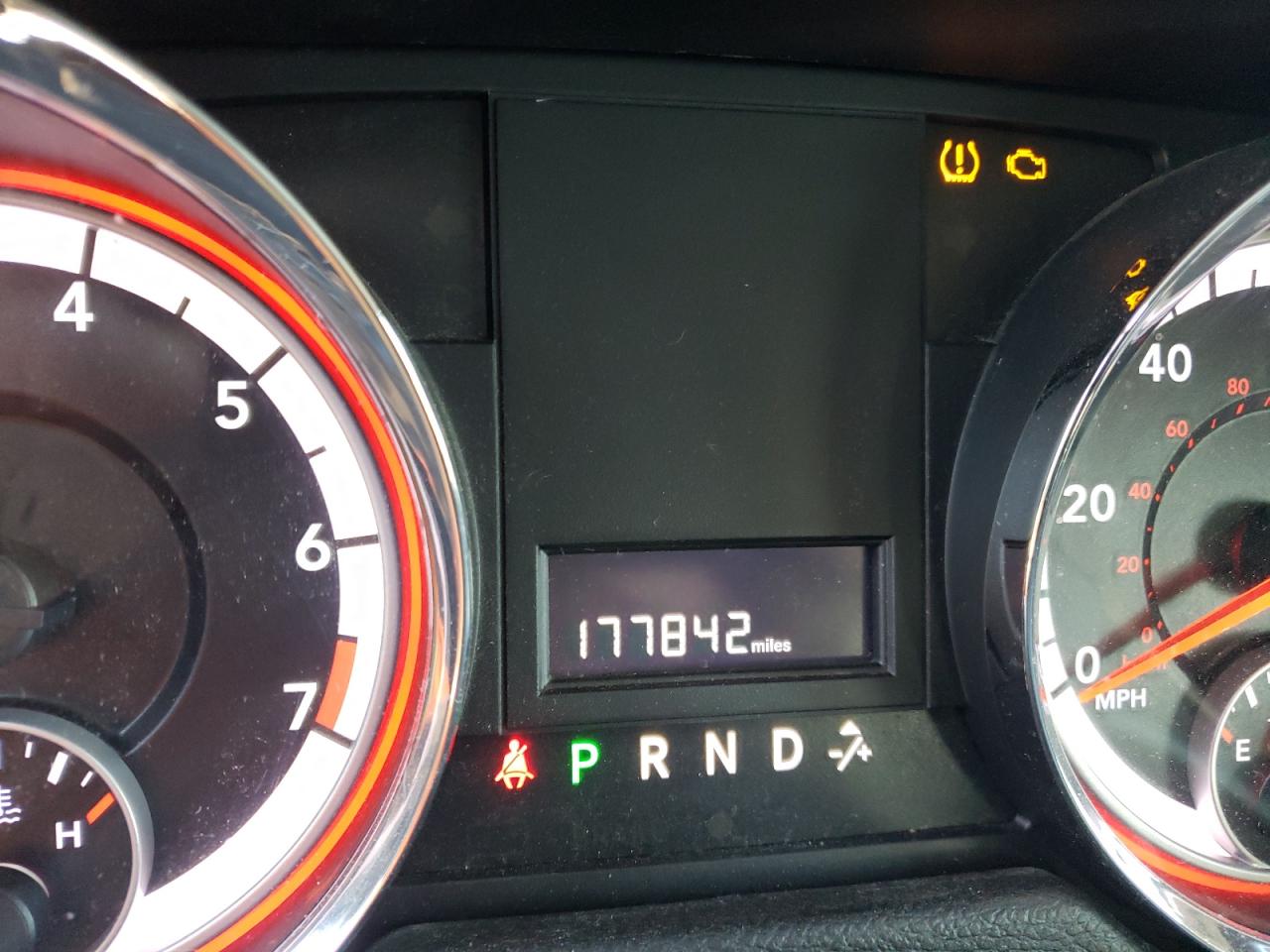Photo 8 from auction – 2013 DODGE GRAND CARA with VIN 2C4RDGBG2DR600061