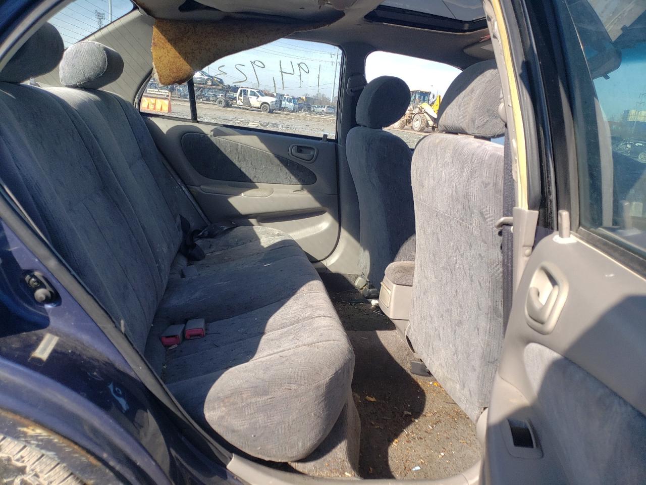 Photo 6 from auction – 1999 TOYOTA COROLLA CE with VIN 2T1BR12E2XC137678