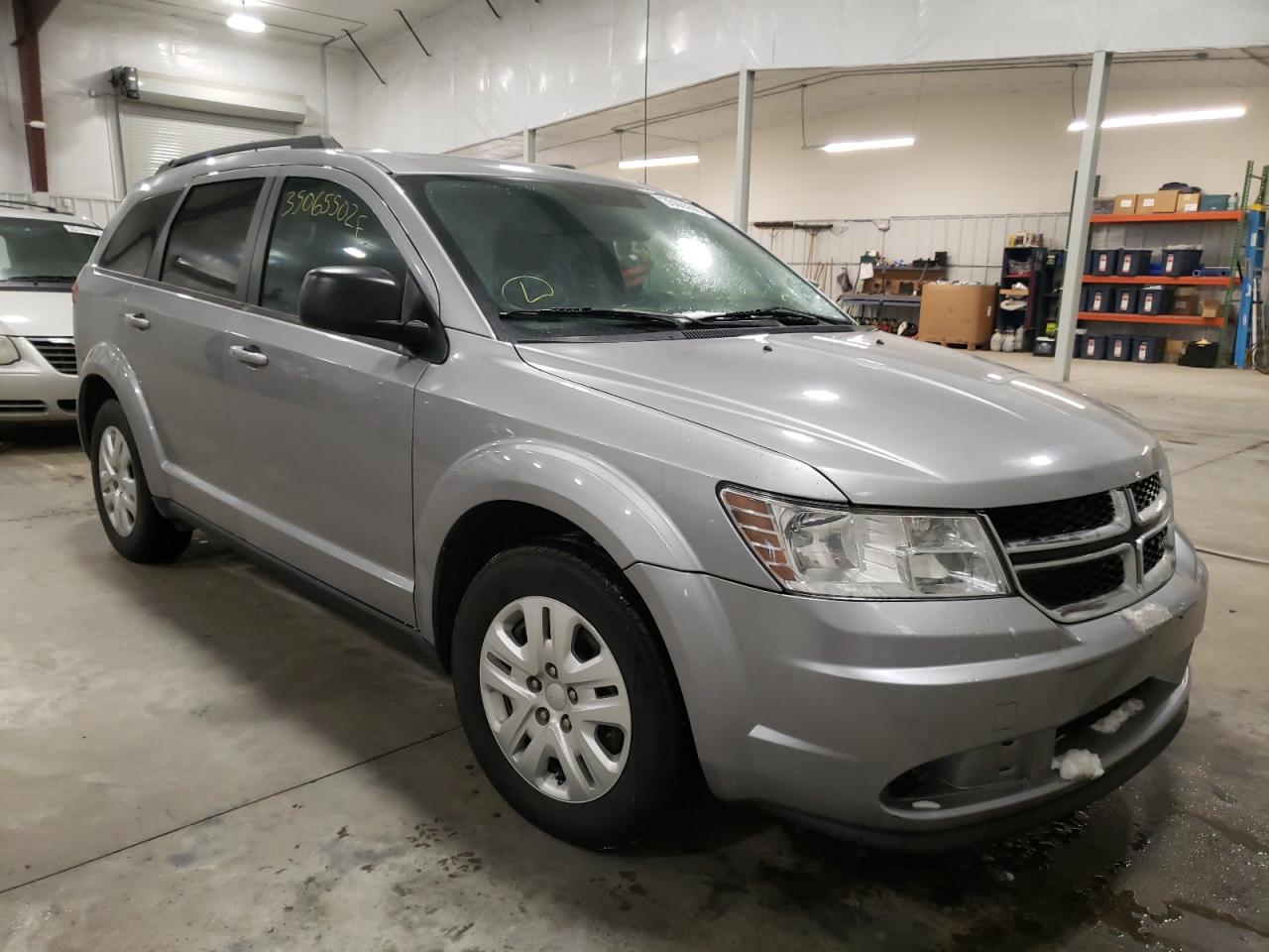DODGE JOURNEY SE 2017 with VIN 3C4PDCABXHT581428 - Photo from auction
