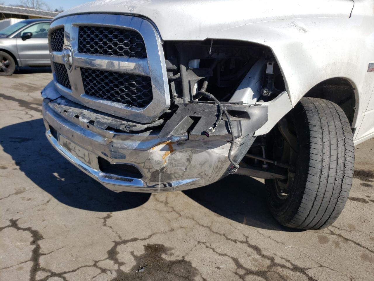Photo 9 from auction – 2019 RAM 1500 CLASS with VIN 1C6RR6TT2KS585541