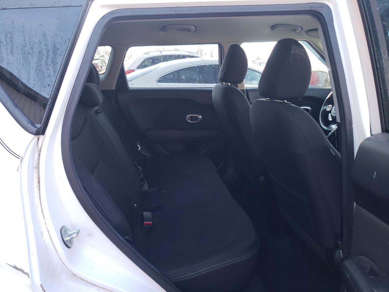 Photo 6 from auction – 2014 KIA SOUL with VIN KNDJN2A20E7069268