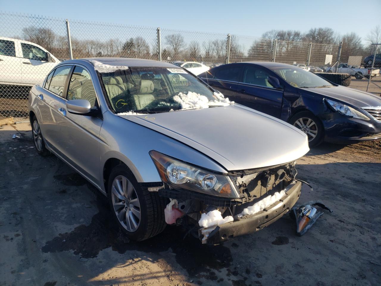 Photo 1 from auction – 2011 HONDA ACCORD EXL with VIN 1HGCP3F89BA013464