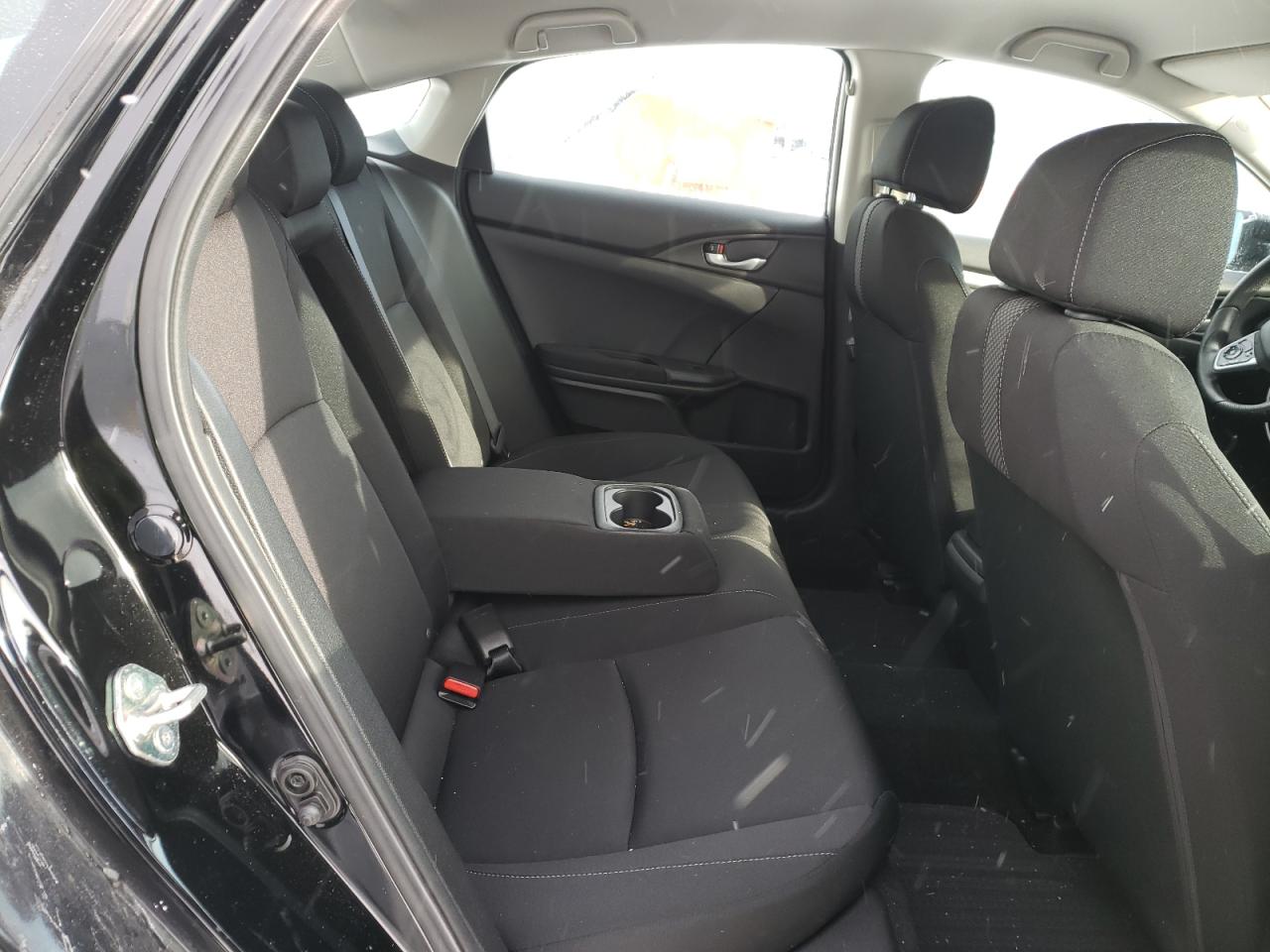Photo 6 from auction – 2019 HONDA CIVIC LX with VIN 2HGFC2F59KH039606
