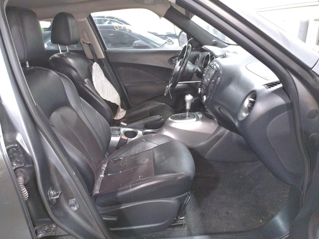 Photo 5 from auction – 2011 NISSAN JUKE S with VIN JN8AF5MV2BT021928