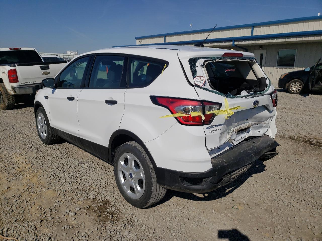 Photo 3 from auction – 2017 FORD ESCAPE S with VIN 1FMCU0F70HUB85897