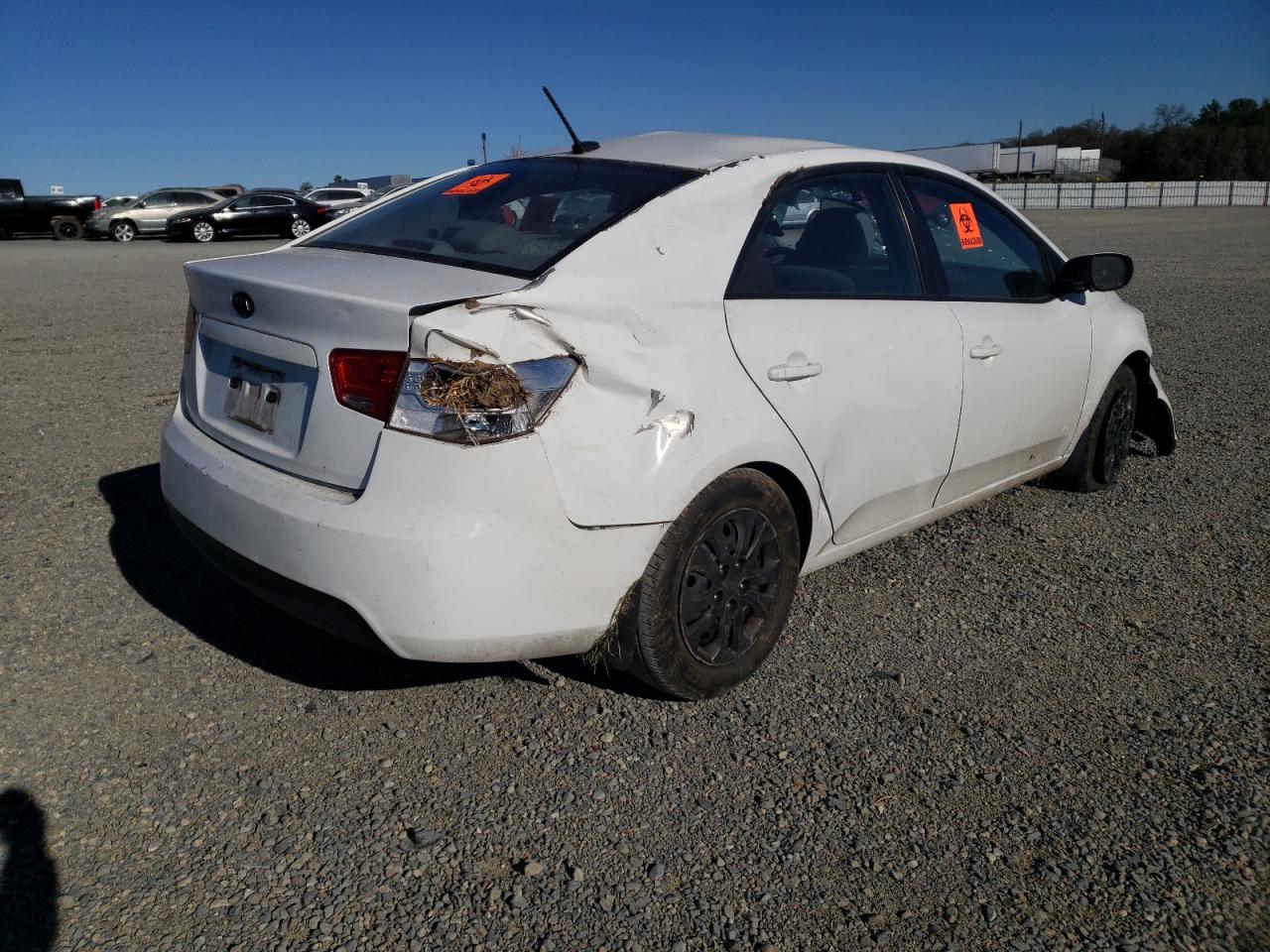 Photo 4 from auction – 2010 KIA FORTE EX with VIN KNAFU4A20A5149340