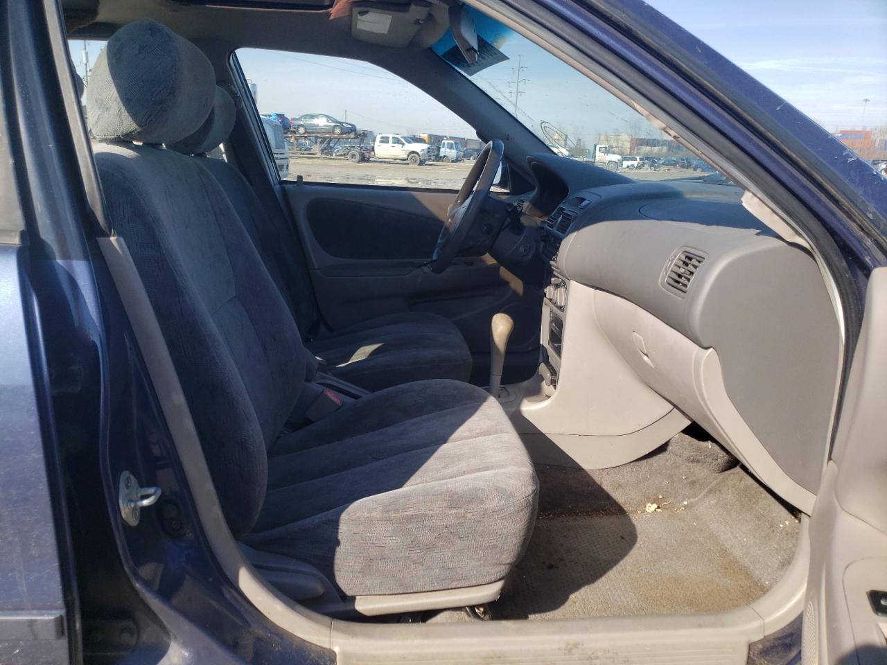 Foto 5 de la subasta – 1999 TOYOTA COROLLA CE con VIN 2T1BR12E2XC137678