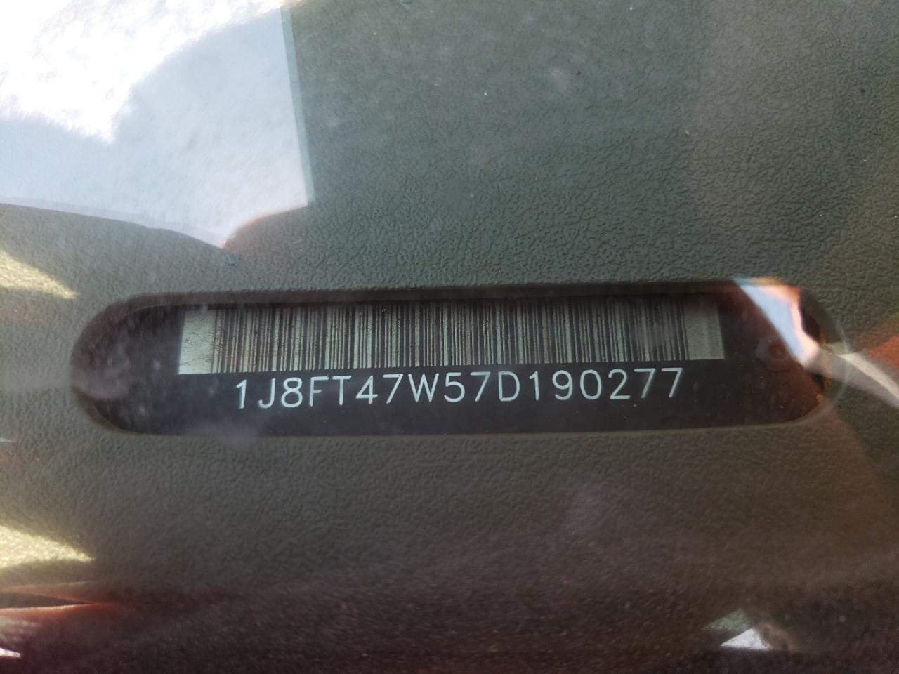 Photo 10 from auction – 2007 JEEP COMPASS with VIN 1J8FT47W57D190277