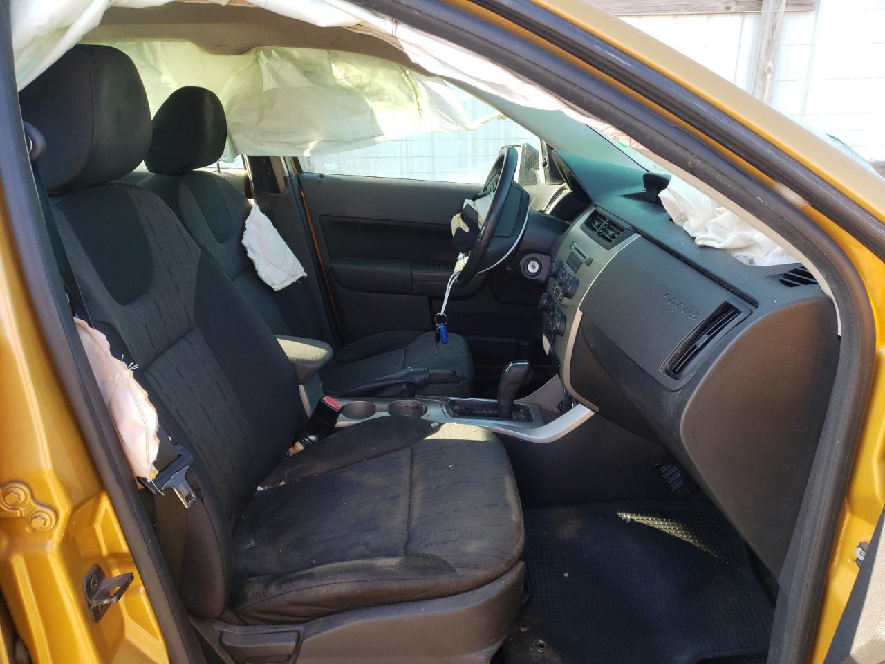 Photo 5 from auction – 2009 FORD FOCUS with VIN 1FAHP35N69W128991