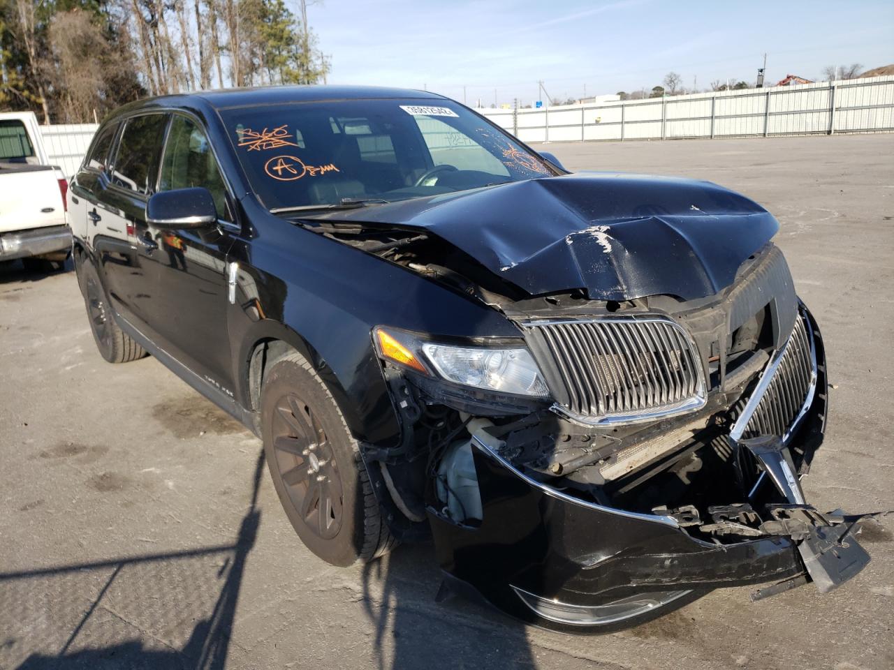 LINCOLN MKT 2014 with VIN 2LMHJ5NK8EBL57732 - Photo from auction
