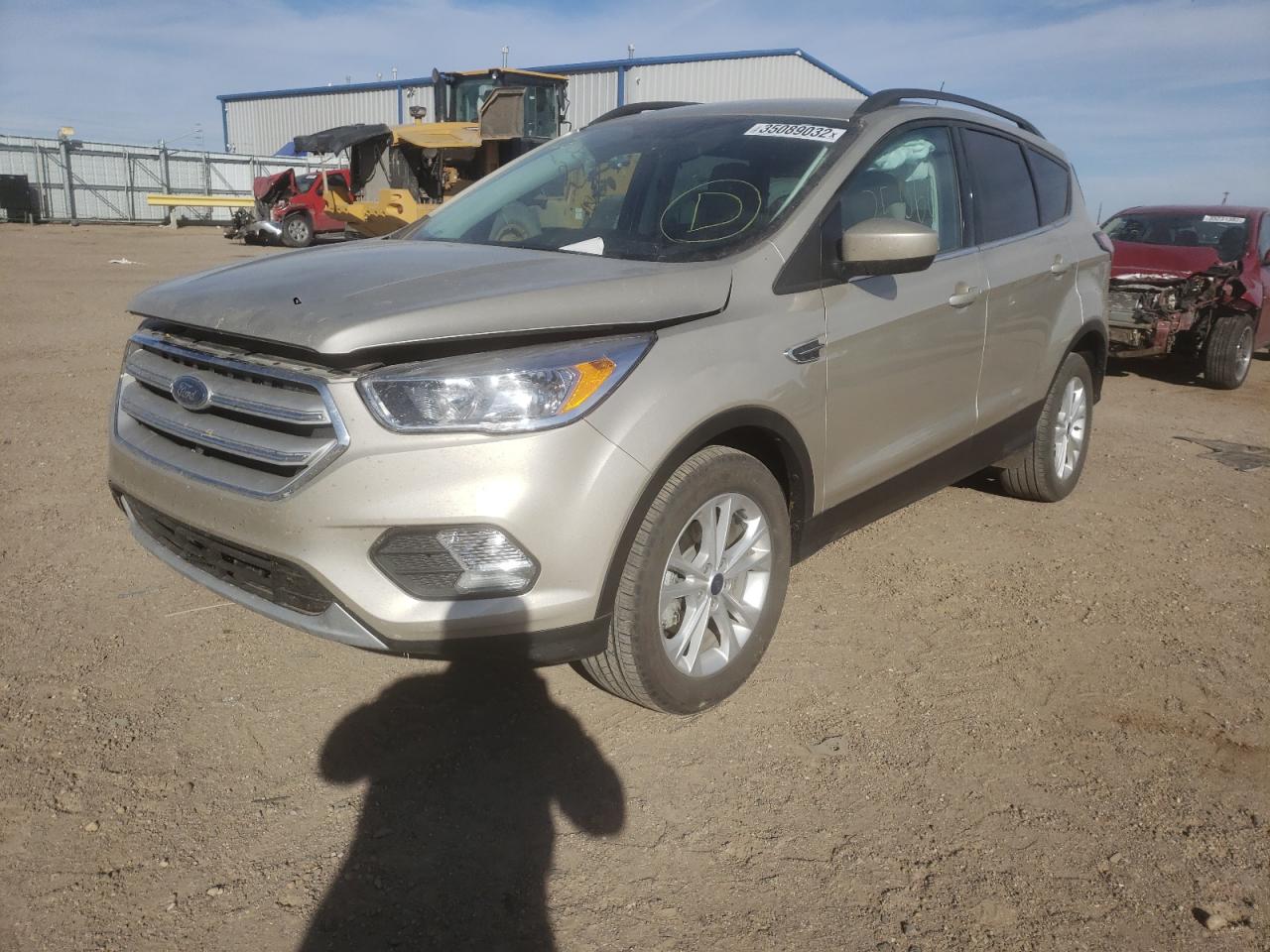 Photo 2 from auction – 2018 FORD ESCAPE SE with VIN 1FMCU0GD1JUC48046