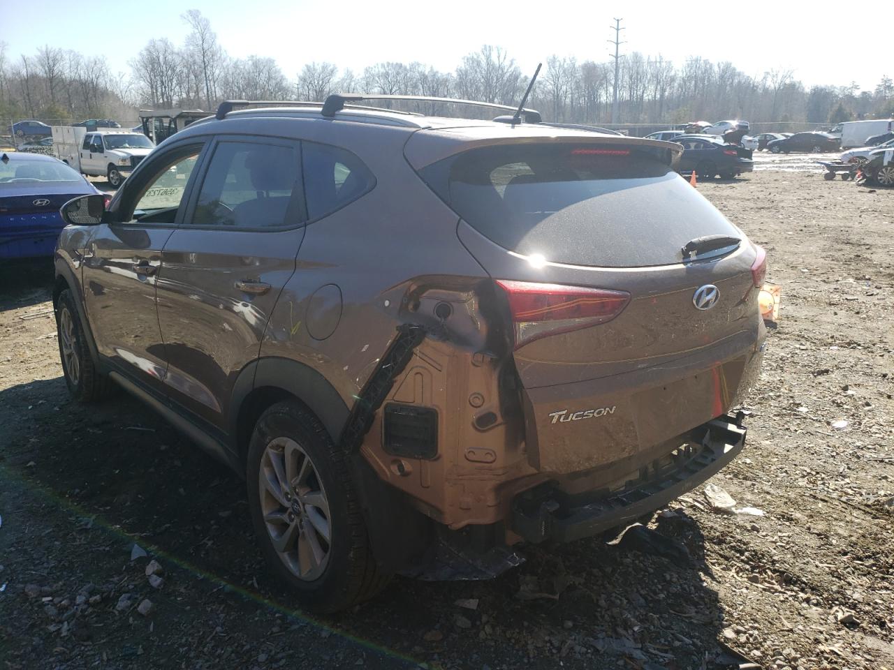 Photo 3 from auction – 2016 HYUNDAI TUCSON LIM with VIN KM8J3CA40GU211616