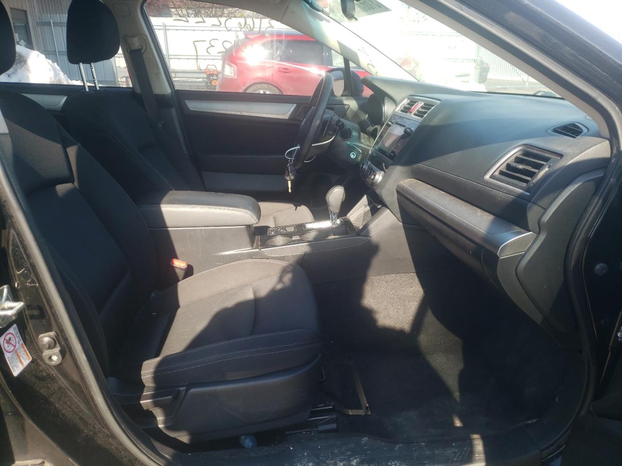 Photo 5 from auction – 2015 SUBARU LEGACY 2.5 with VIN 4S3BNAF63F3019614