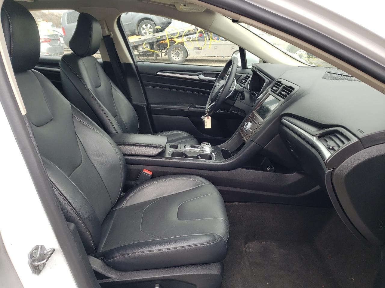 Photo 5 from auction – 2020 FORD FUSION TIT with VIN 3FA6P0D91LR193686