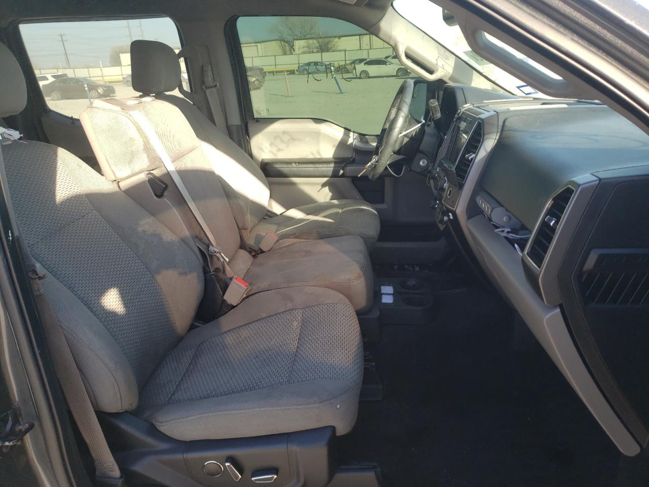 Photo 5 from auction – 2018 FORD F150 SUPER with VIN 1FTEW1E51JKF74434