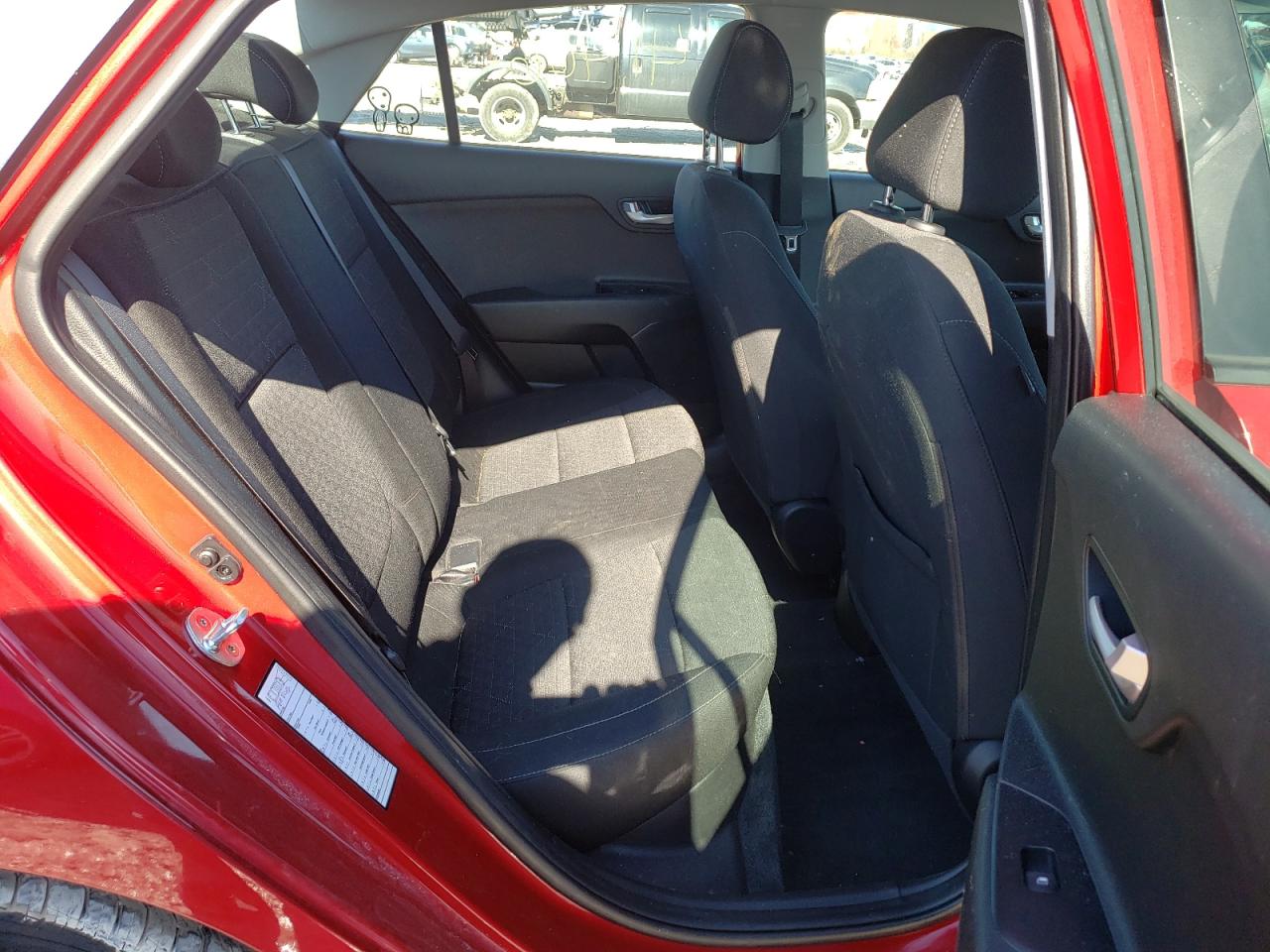 Photo 6 from auction – 2019 KIA RIO S with VIN 3KPA24AB0KE170732