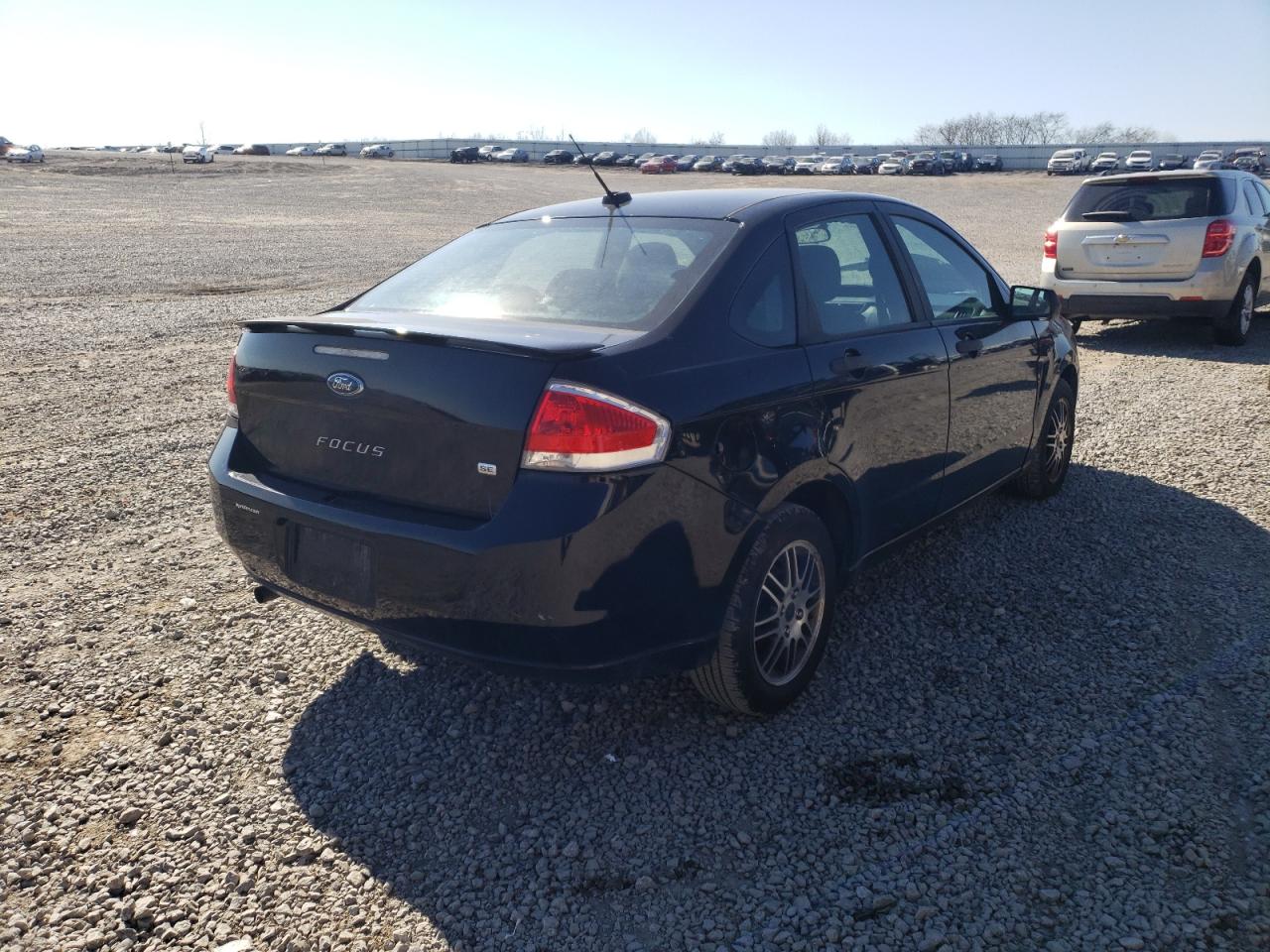 Photo 4 from auction – 2011 FORD FOCUS SE with VIN 1FAHP3FN2BW195091