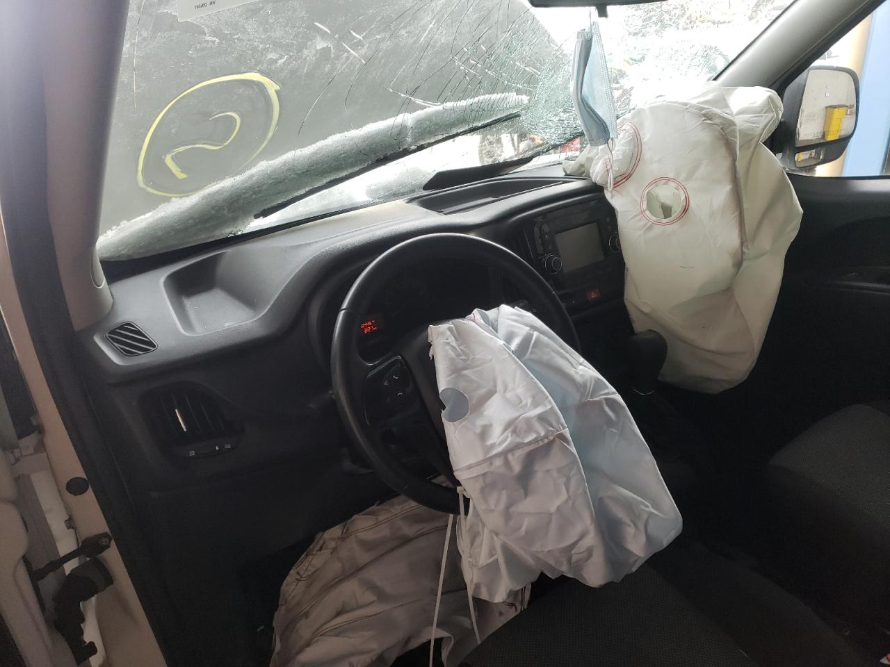 Photo 9 from auction – 2017 RAM PROMASTER with VIN ZFBERFAB9H6D95941