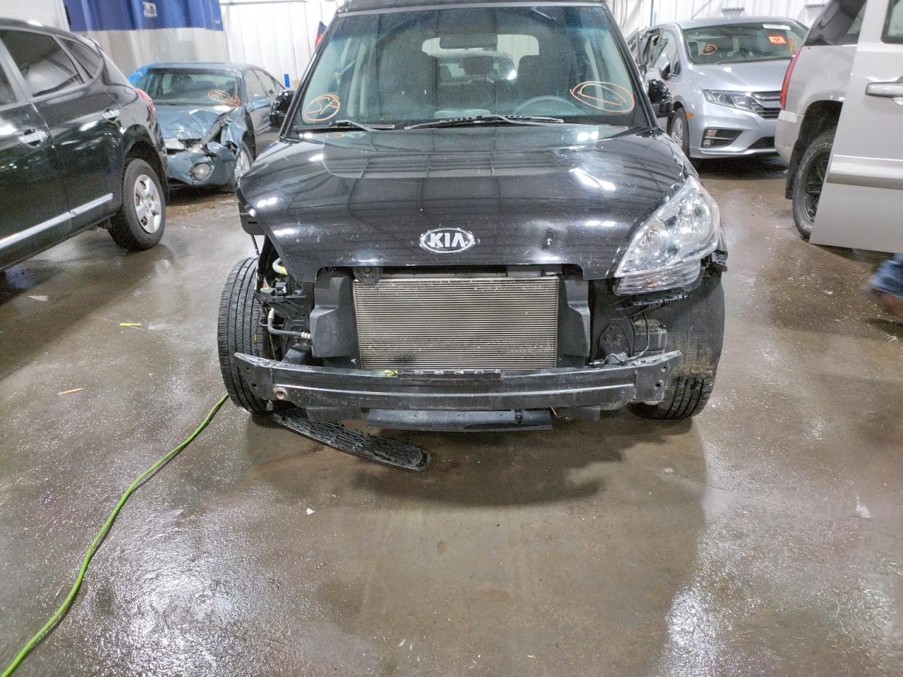 Photo 9 from auction – 2013 KIA SOUL with VIN KNDJT2A50D7496612
