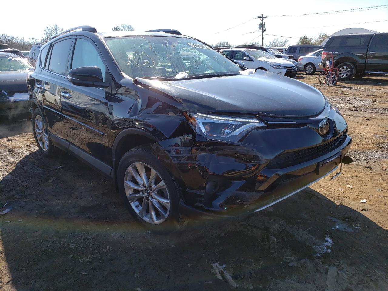 TOYOTA RAV4 LIMIT 2018 with VIN 2T3DFREV9JW819143 - Photo from auction