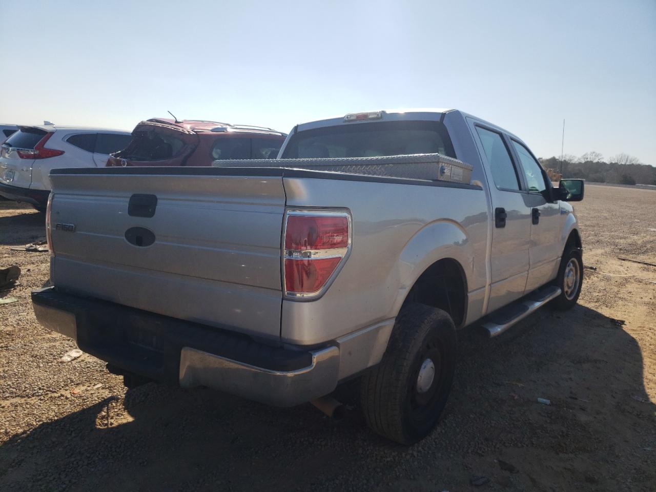 Photo 4 from auction – 2010 FORD F150 SUPER with VIN 1FTEW1CW9AFB95816