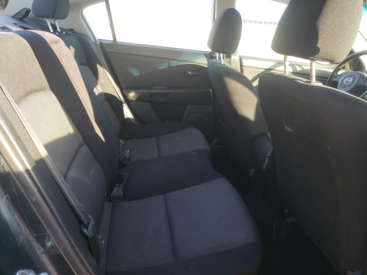 Photo 6 from auction – 2008 MAZDA 3 I with VIN JM1BK32G681150487