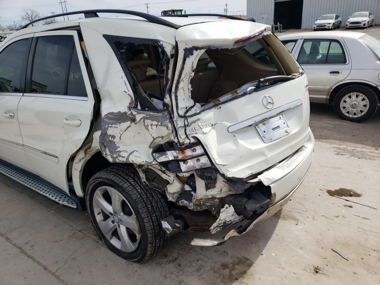 Photo 9 from auction – 2011 MERCEDES-BENZ ML 350 BLU with VIN 4JGBB2FB8BA645043
