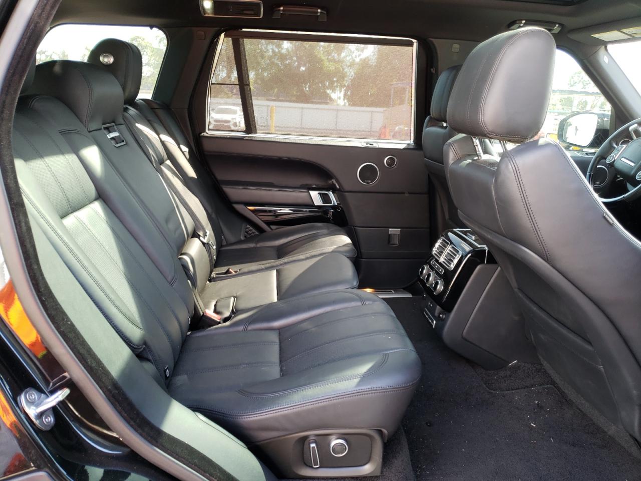 Photo 6 from auction – 2016 LAND ROVER RANGE ROVE with VIN SALGS3EFXGA284290
