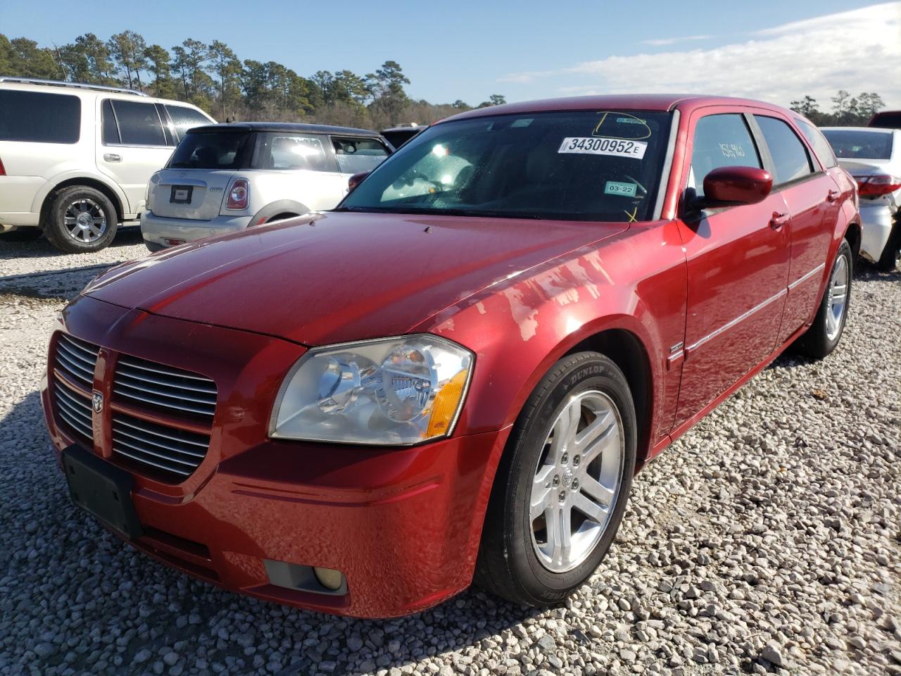 Photo 2 from auction – 2005 DODGE MAGNUM R/T with VIN 2D8GV58245H618445
