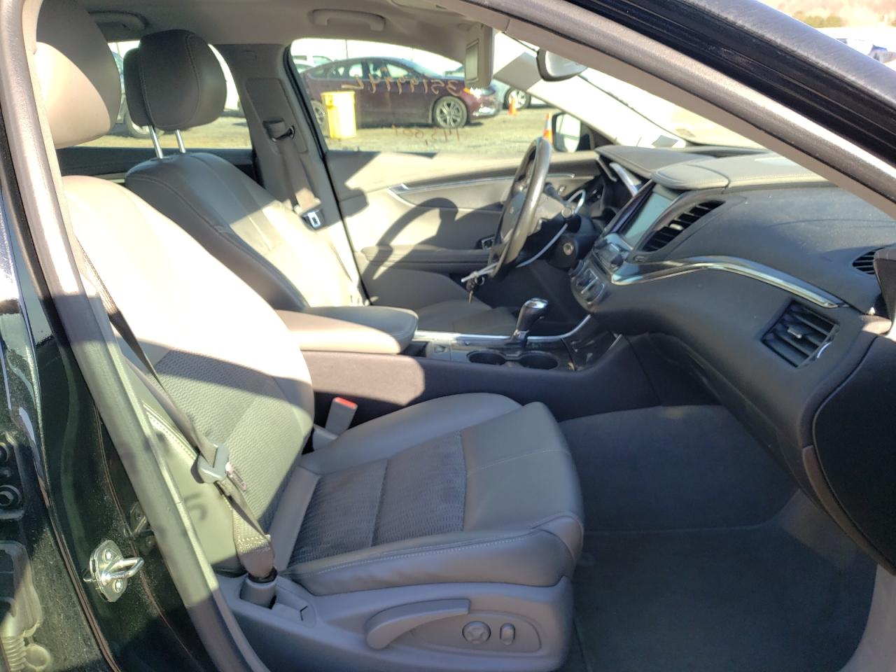 Photo 5 from auction – 2014 CHEVROLET IMPALA LT with VIN 2G1125S30E9107431