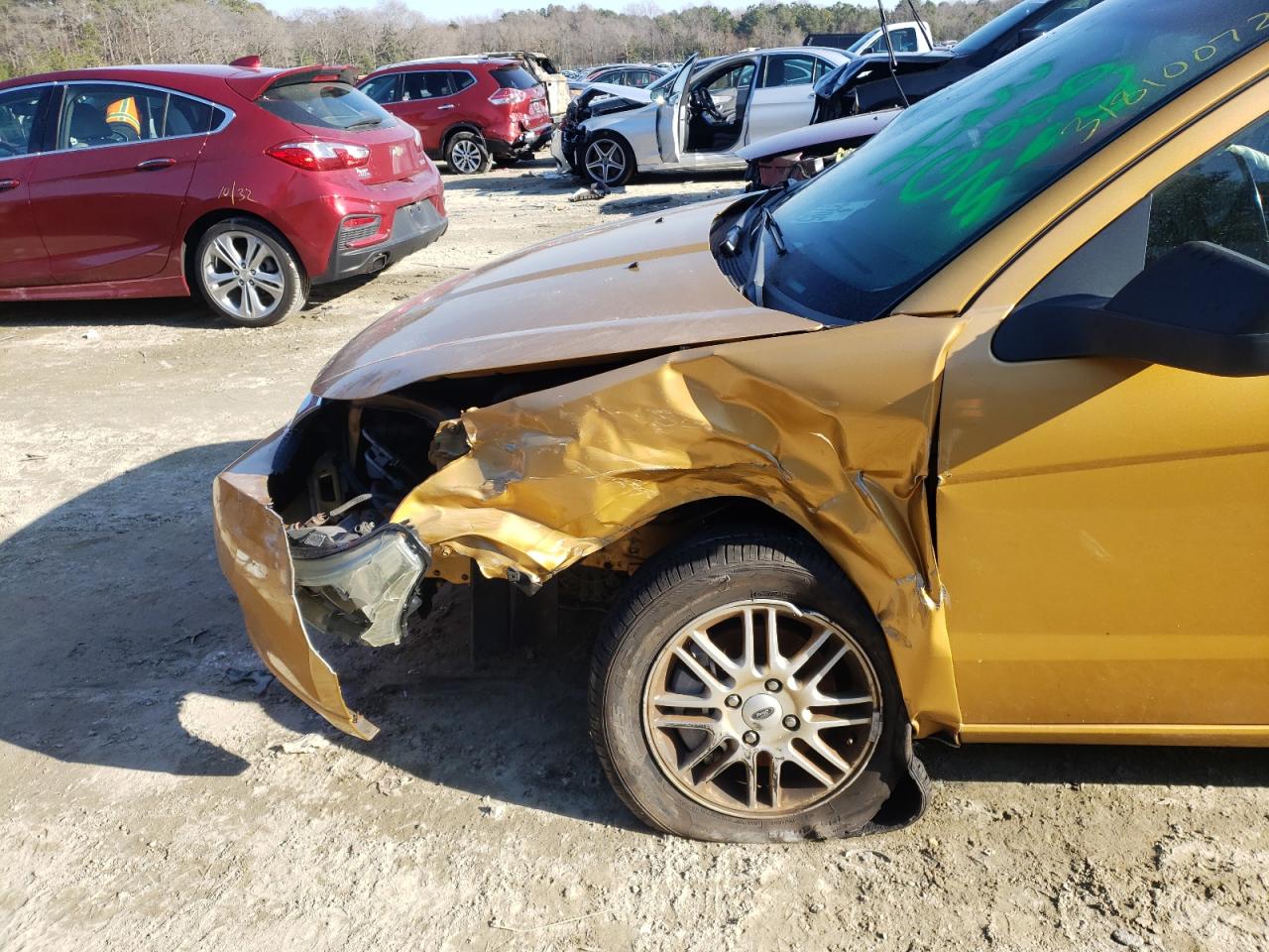 Photo 9 from auction – 2009 FORD FOCUS with VIN 1FAHP35N69W128991
