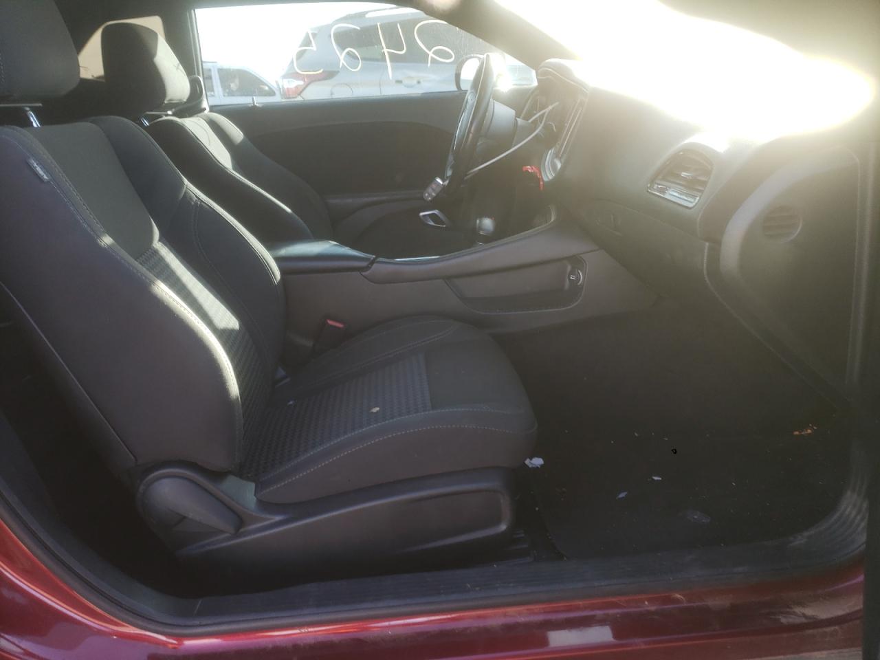 Photo 5 from auction – 2018 DODGE CHALLENGER with VIN 2C3CDZBT9JH219442